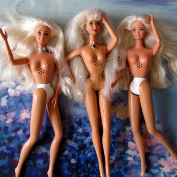 3 SINGING BARBIE DOLLS w GORGEOUS WHITE PLATINUM HAIR, JUST NEED BATTERIES, VINT - Picture 3 of 5